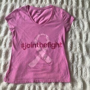 Rue 21 Fight Cancer T-Shirt (L)